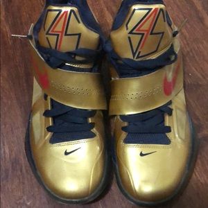 Nike KD 4 “Gold Medal”